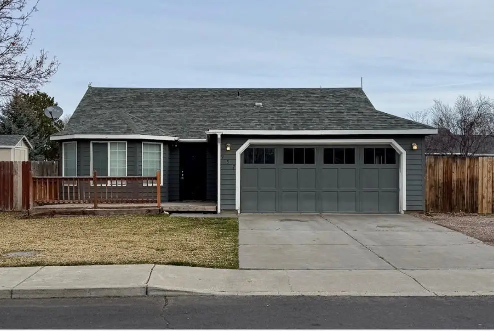 957 NW Redwood Place, Redmond, OR 97756 - #1