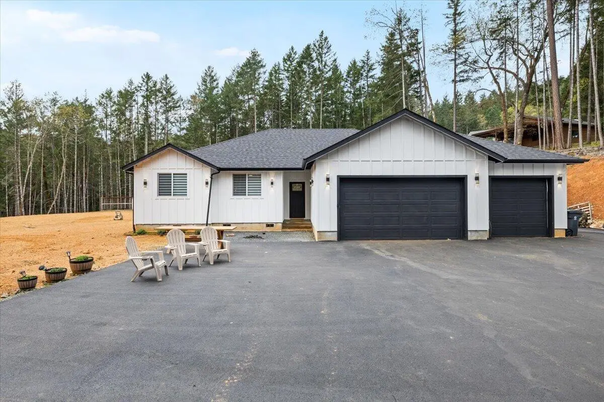 425 Bonnie Lane, Grants Pass, OR 97527 - #1