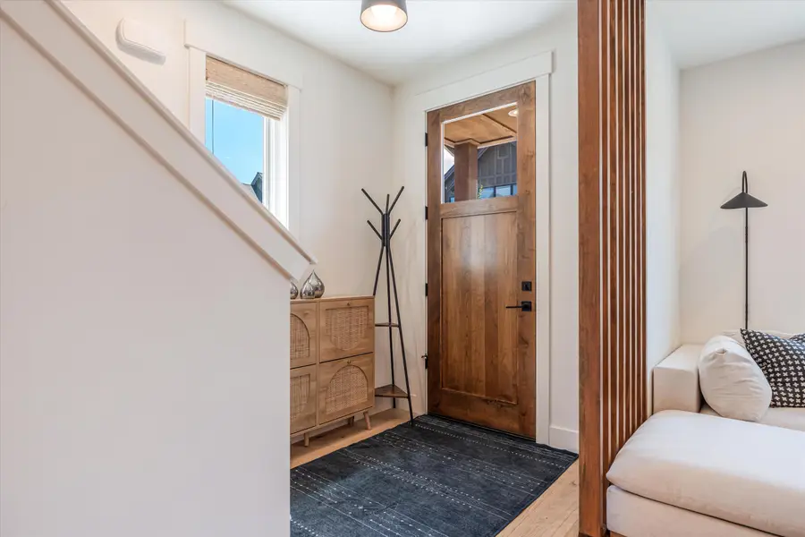 61312 Mcroberts Lane, Bend, OR 97702 - #3