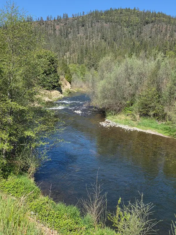 2880 Fish Hatchery Road, Grants Pass, OR 97527