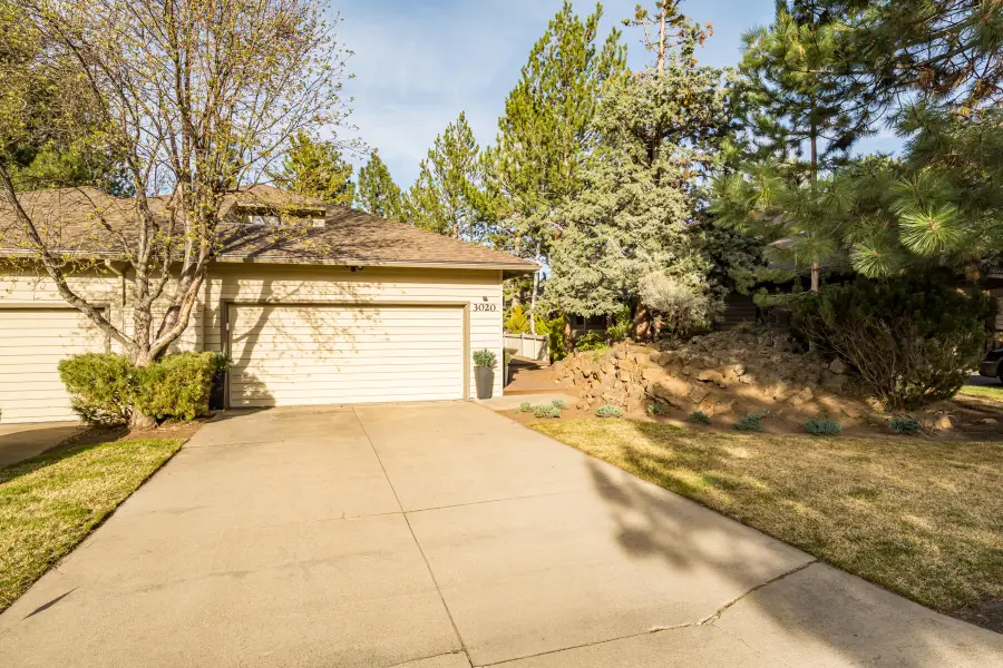 3020 NW Clubhouse Drive, Bend, OR 97703 - #2