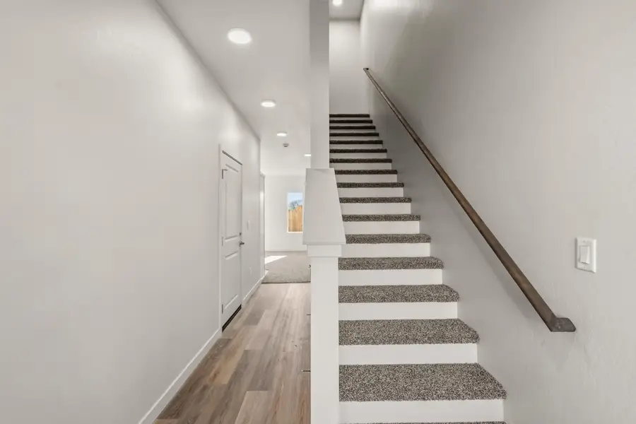 2028 Sunset Drive #7, Medford, OR 97501 - #2