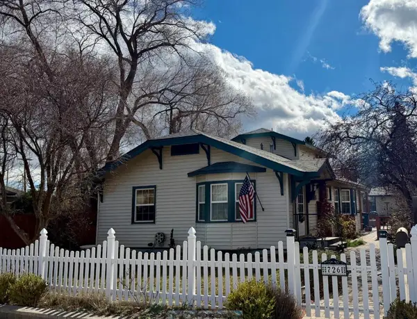 726 NW Birch Avenue, Redmond, OR 97756