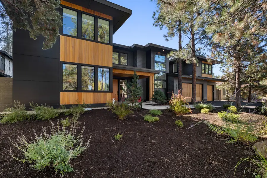 19896 Alderwood Circle # 1 and 2, Bend, OR 97702 - #3