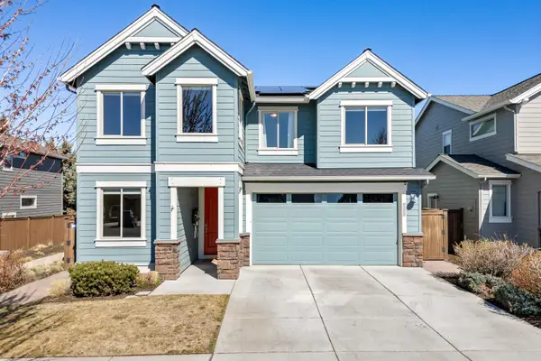 20682 NE Comet Court, Bend, OR 97701