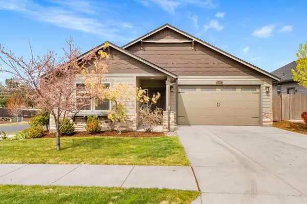 4485 SW Salmon Avenue, Redmond, OR 97756