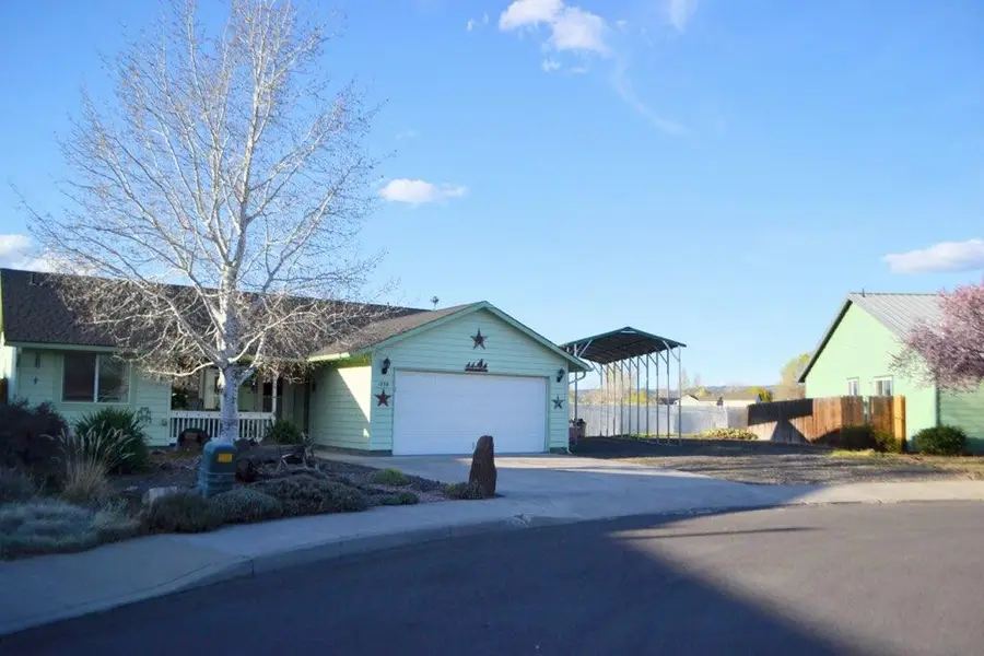 1554 NE Larry Court, Prineville, OR 97754 - #3