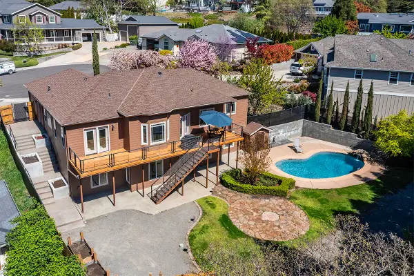 4289 Murryhill Court, Medford, OR 97504