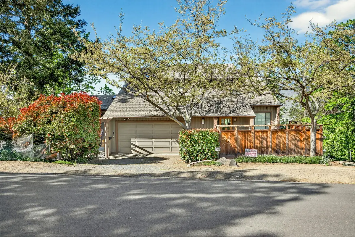 1927 Tamarack Place, Ashland, OR 97520 - #1