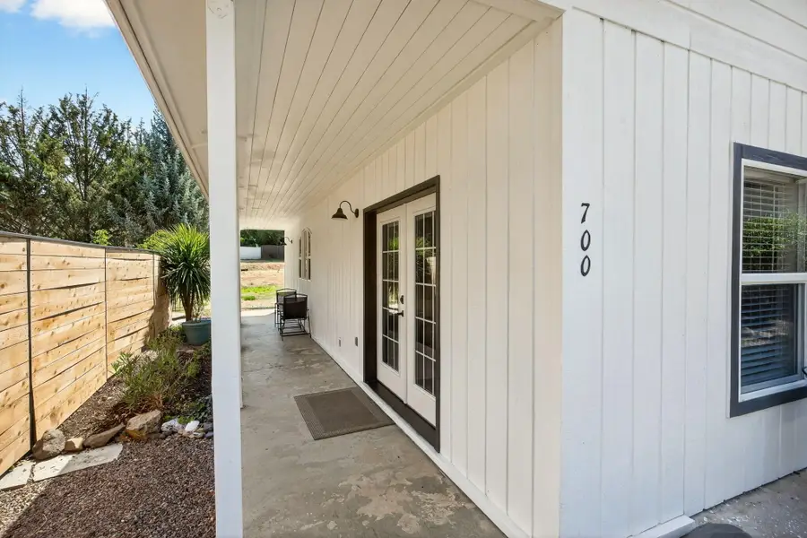 700 Hueners Lane, Jacksonville, OR 97530 - #3