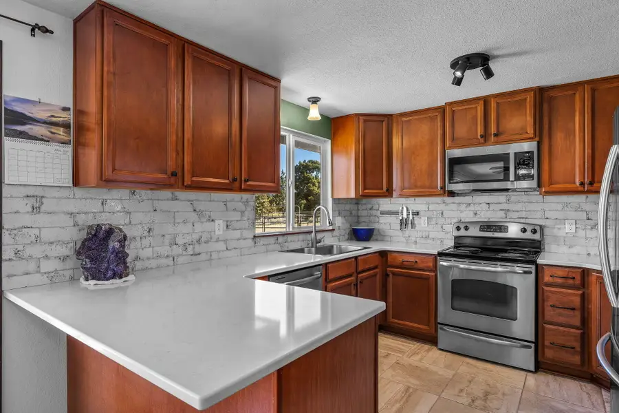 23060 Tumbleweed Drive, Bend, OR 97701 - #3