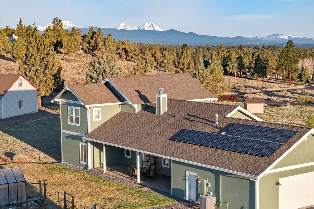 59871 Calgary Loop, Bend, OR 97702 - #1