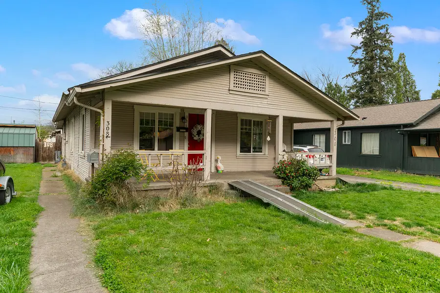 306 Vancouver Avenue, Medford, OR 97504 - #2