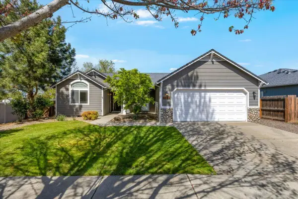 1794 Key Drive, Medford, OR 97501