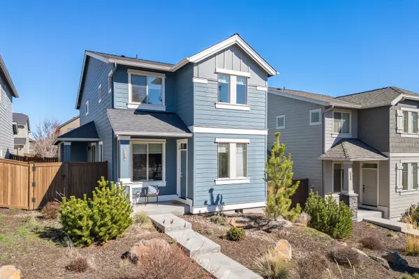 20860 SE Sotra Loop, Bend, OR 97702