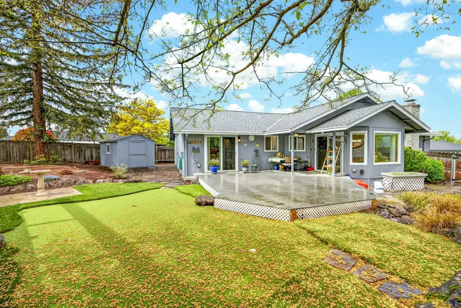 2026 Stockel Court, Medford, OR 97504 - #3