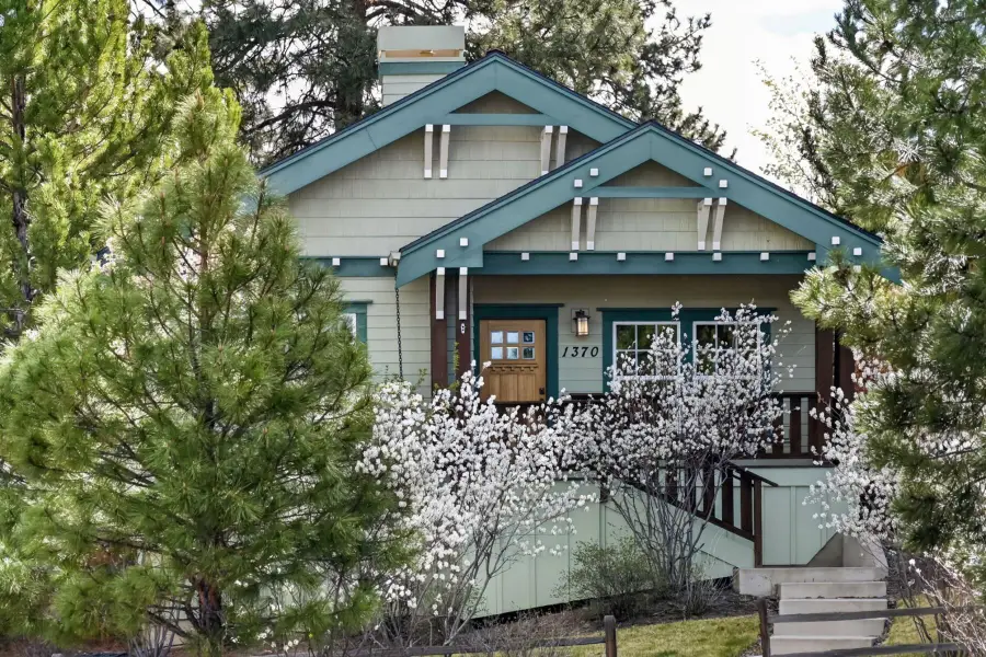 1370 NW Mt Washington Drive, Bend, OR 97703 - #2