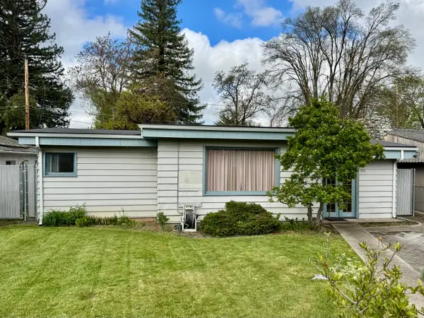 948 S Ivy Street, Medford, OR 97501