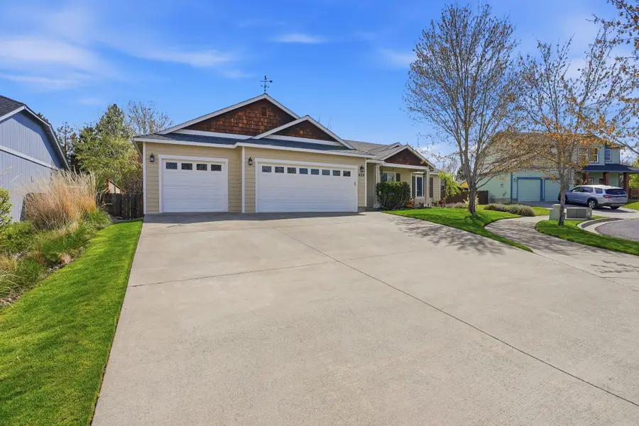 429 NE Petal Court, Madras, OR 97741 - #3
