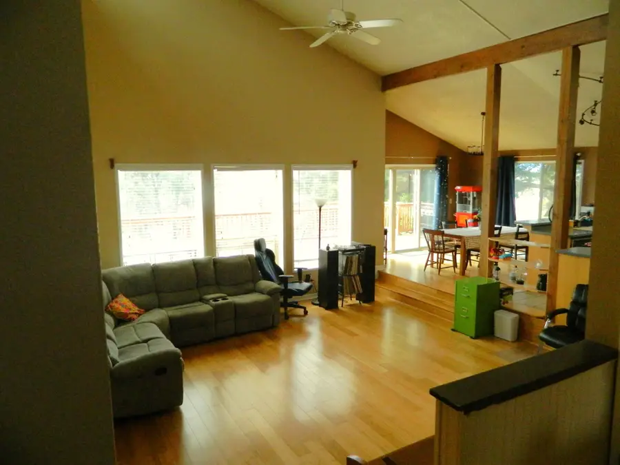 6614 Cottage Avenue, Klamath Falls, OR 97603 - #3