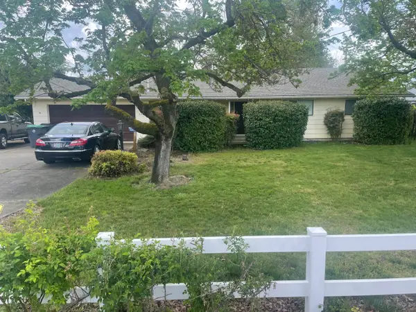 1325 Orchard Home Drive, Medford, OR 97501