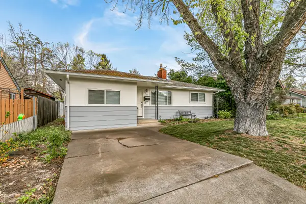 607 S Ivy Street, Medford, OR 97501