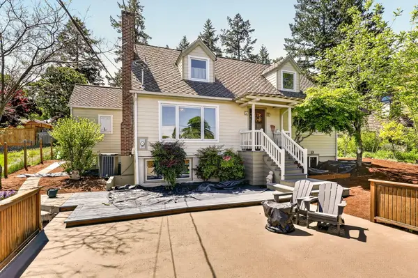796 Forest Street, Ashland, OR 97520