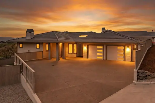 5611 Autumn Park Drive, Medford, OR 97504