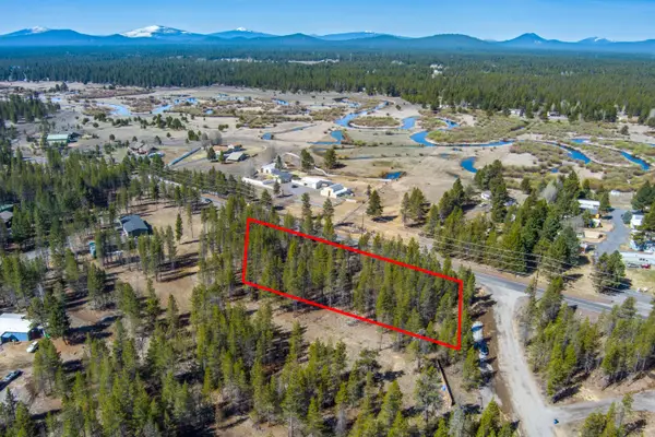 16781 Cagle Road, La Pine, OR 97739