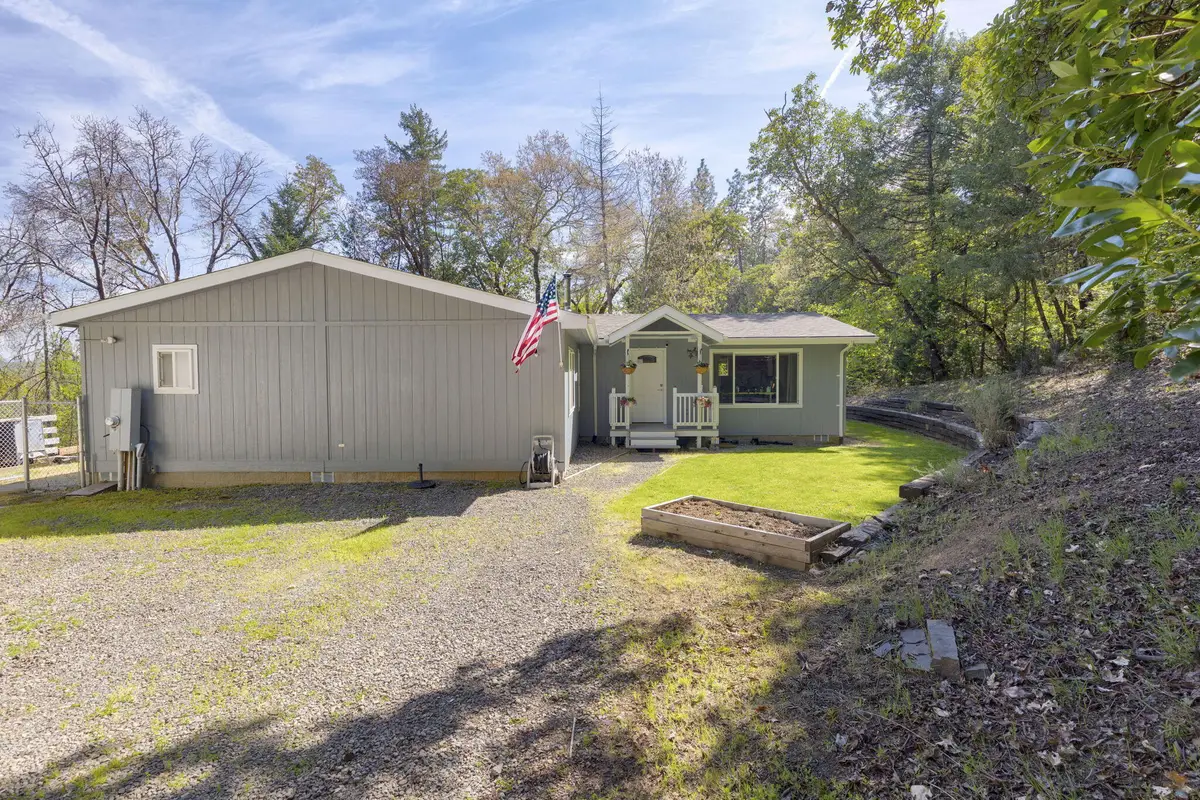 2532 Holcomb Springs Road, Gold Hill, OR 97525 - #1