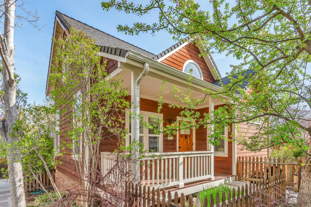 2299 Siskiyou Boulevard, Ashland, OR 97520 - #1