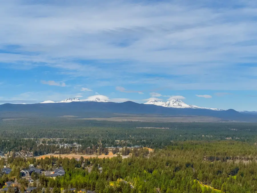 2861 NW Nightfall Circle, Bend, OR 97703 - #2