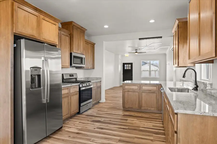 728 Dahl Place #17, Medford, OR 97501 - #3