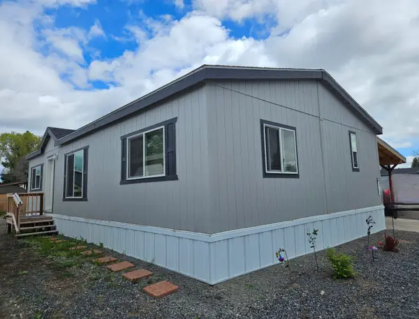 4647 Winter Avenue #SPC 81, Klamath Falls, OR 97603