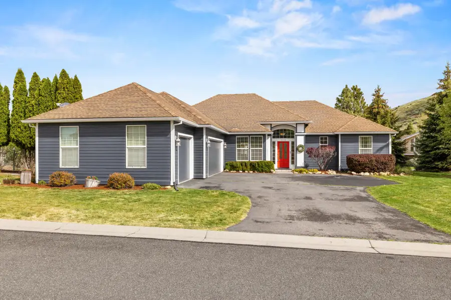 1713 Harmony Lane, Klamath Falls, OR 97601 - #2