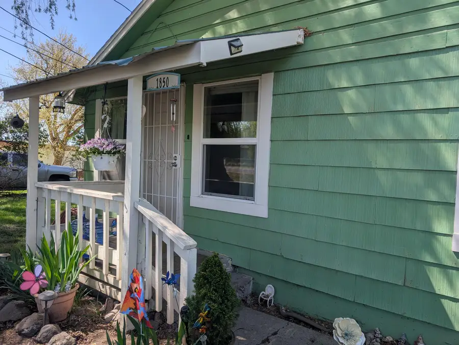 1850 Hope Street, Klamath Falls, OR 97603 - #2