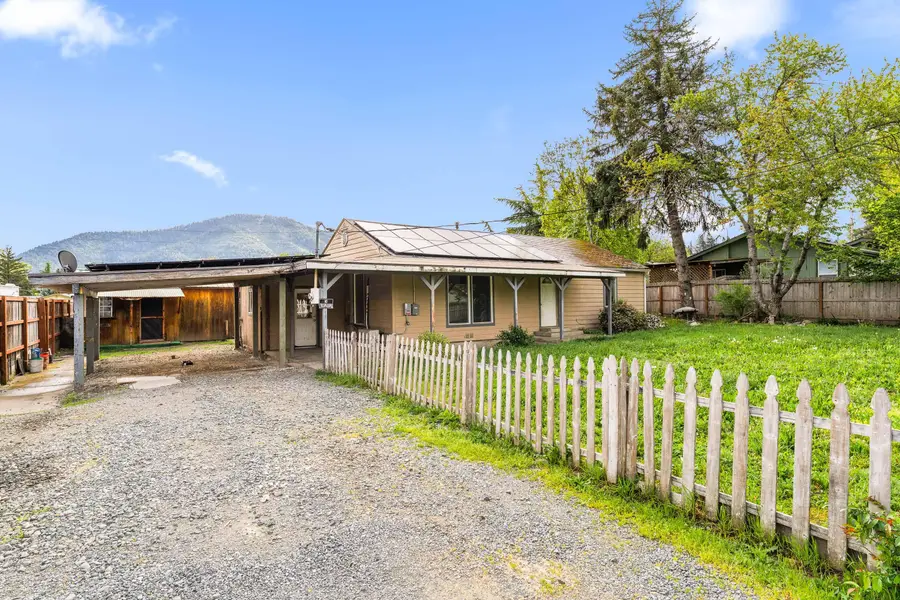 1837 Drury Lane, Grants Pass, OR 97527 - #3