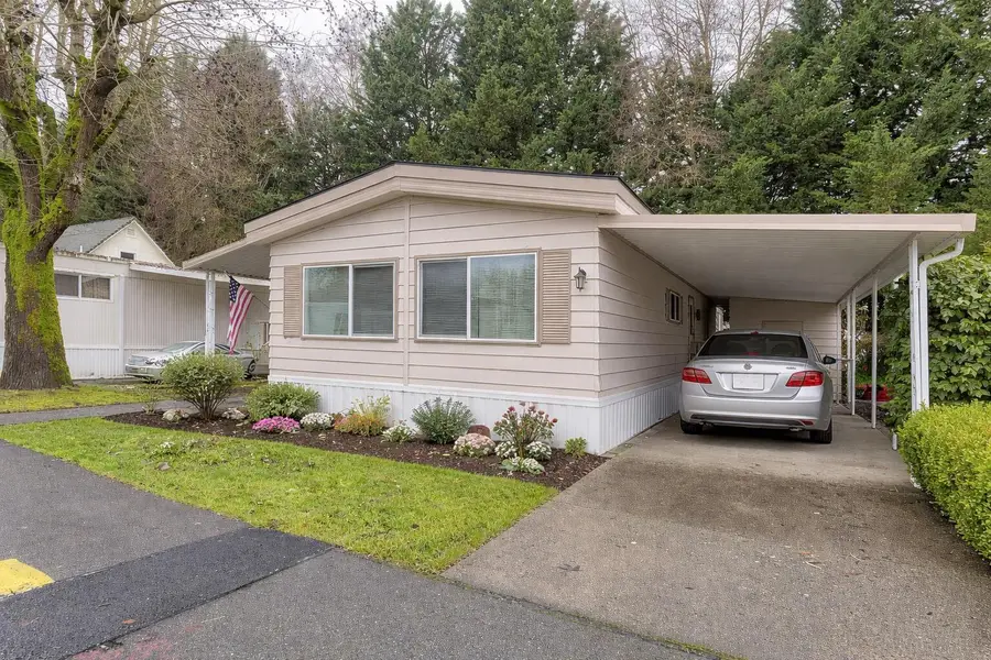 443 Ashwood Drive, Grants Pass, OR 97526 - #2