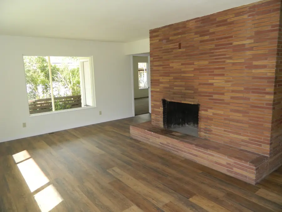 5333 Hilldale Street, Klamath Falls, OR 97603 - #3