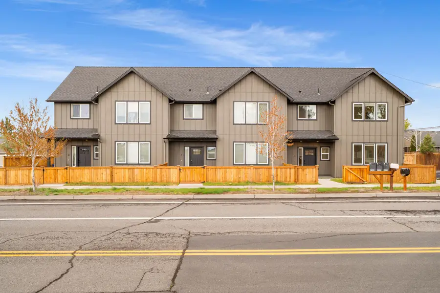 61379 Brosterhous Road, Bend, OR 97702 - #2