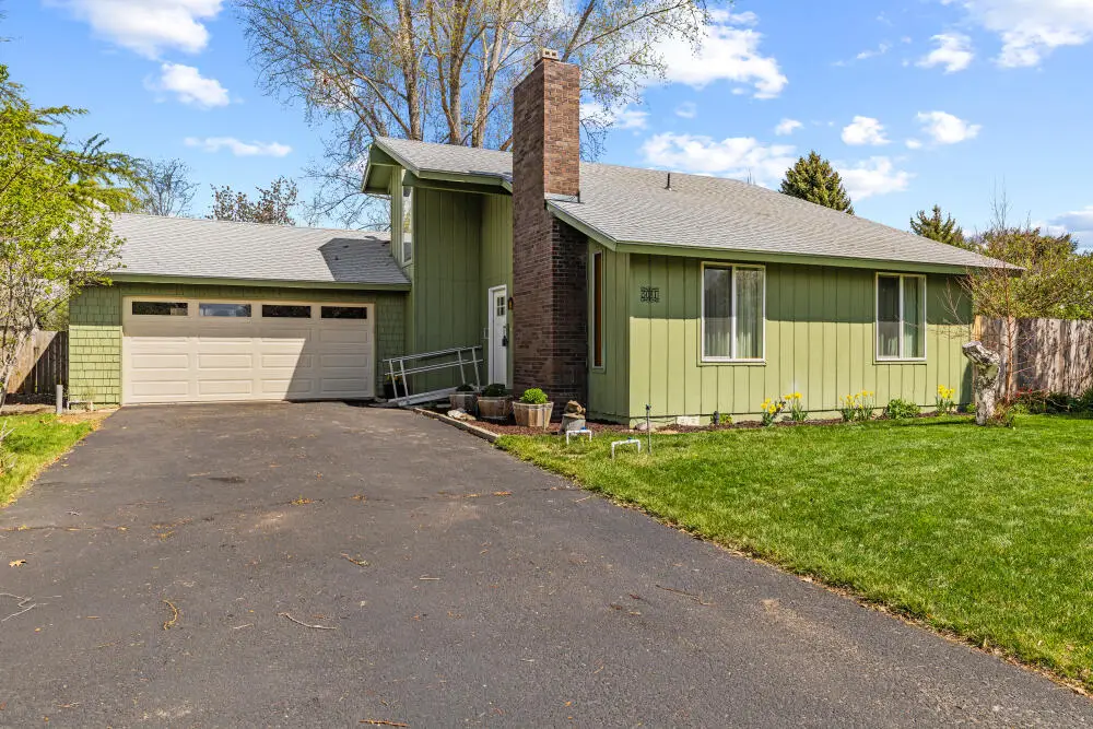 5081 Southview Drive, Klamath Falls, OR 97603 - #1