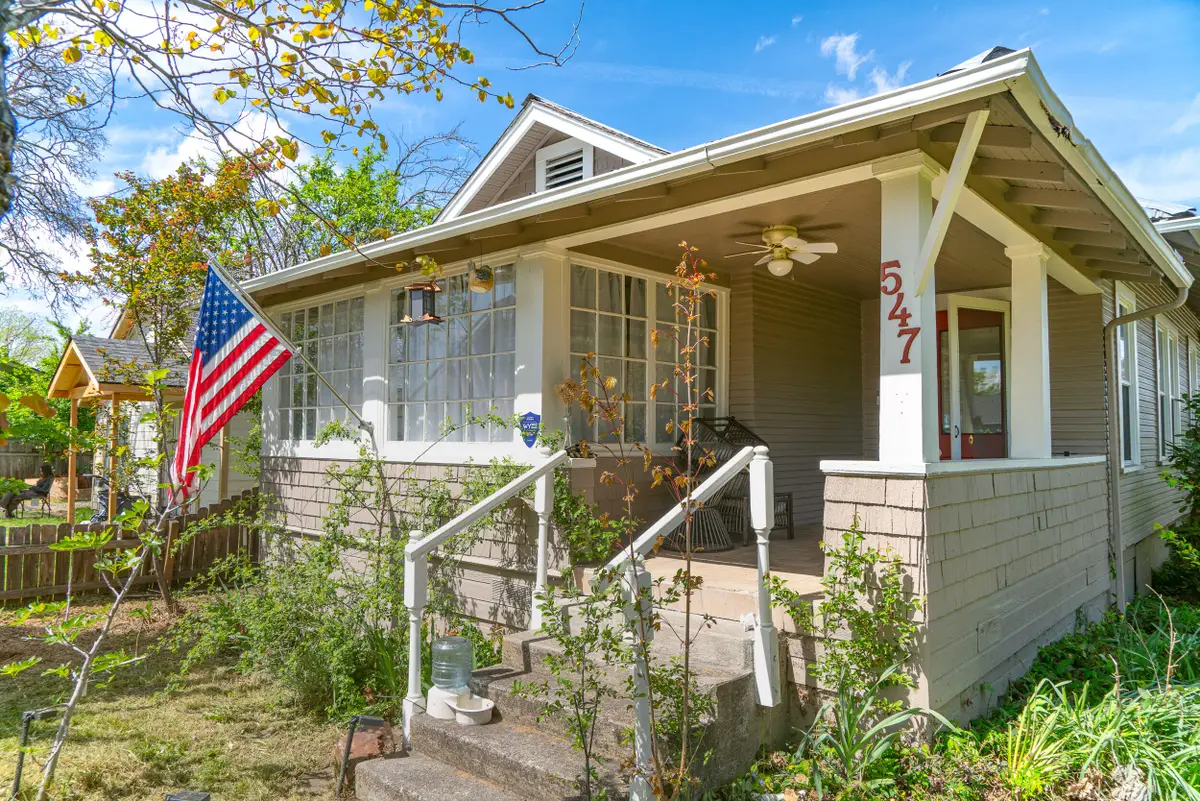 547 Laurel Street, Central Point, OR 97502 - #1