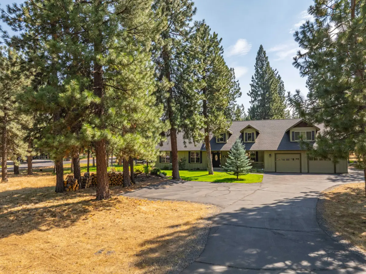 14597 Bluegrass Loop, Sisters, OR 97759 - #1