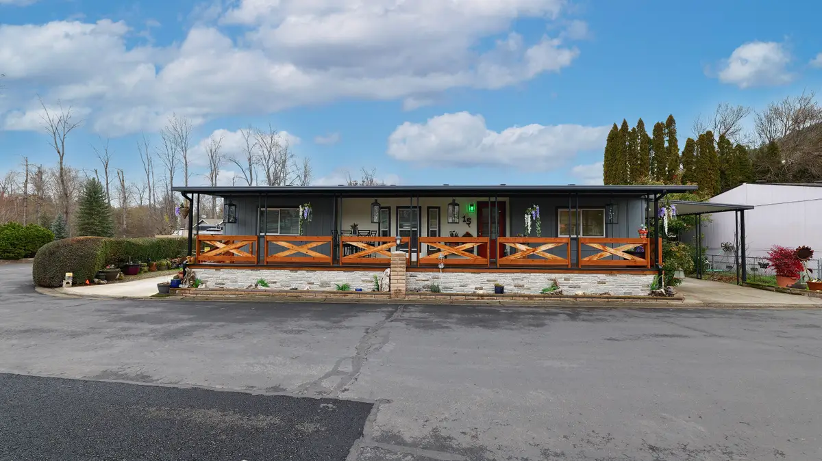 20055 Highway 62 #UNIT 15, Shady Cove, OR 97539 - #1