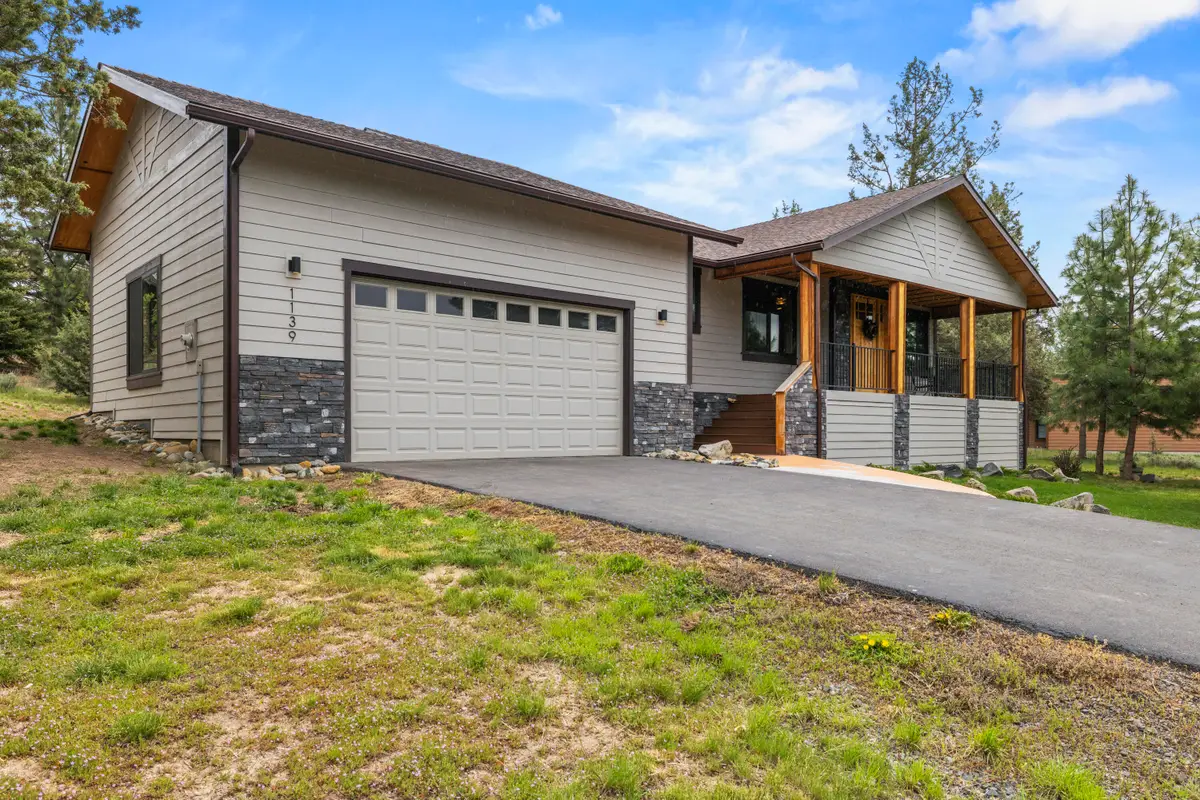 1139 Paper Birch Way, Klamath Falls, OR 97601 - #1