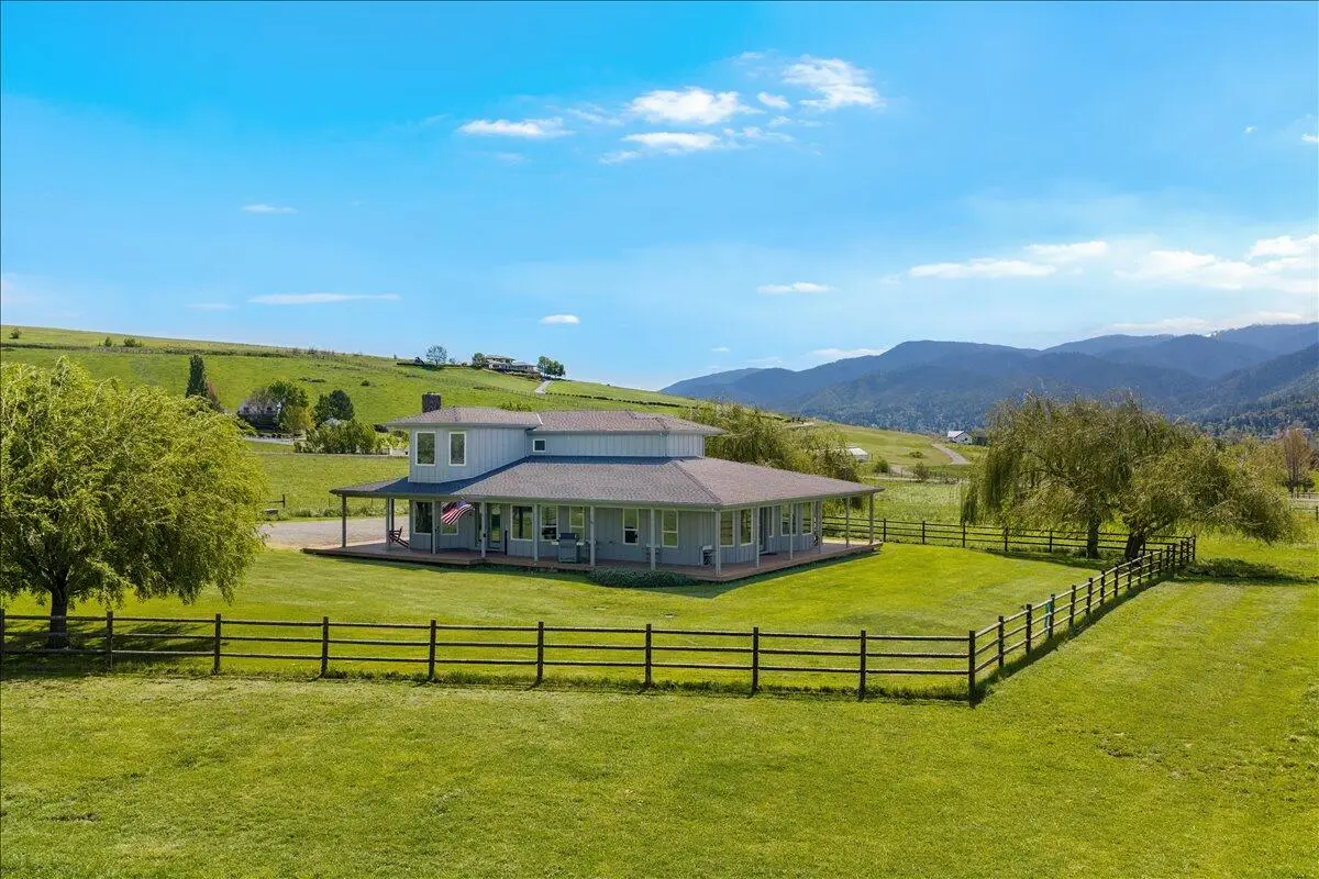 900 Butler Creek Road, Ashland, OR 97520 - #1