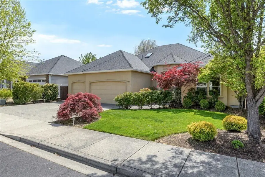 162 Bellerive Drive, Eagle Point, OR 97524 - #2