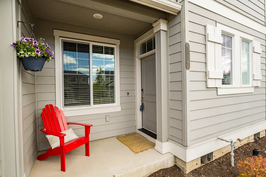 61622 SE Depot Loop, Bend, OR 97702 - #2