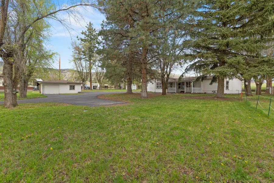 2523 Patterson Street, Klamath Falls, OR 97603 - #3