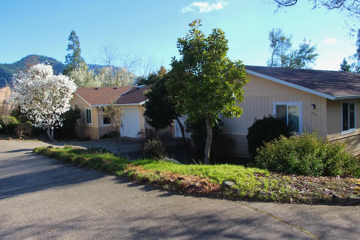 1701 NE Foothill Boulevard, Grants Pass, OR 97526 - #1